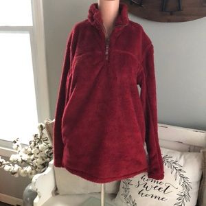 Fleece half zip sweatshirt.